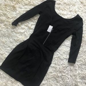 AE Black Bodycon Zip Back 3/4 Sleeve Dress